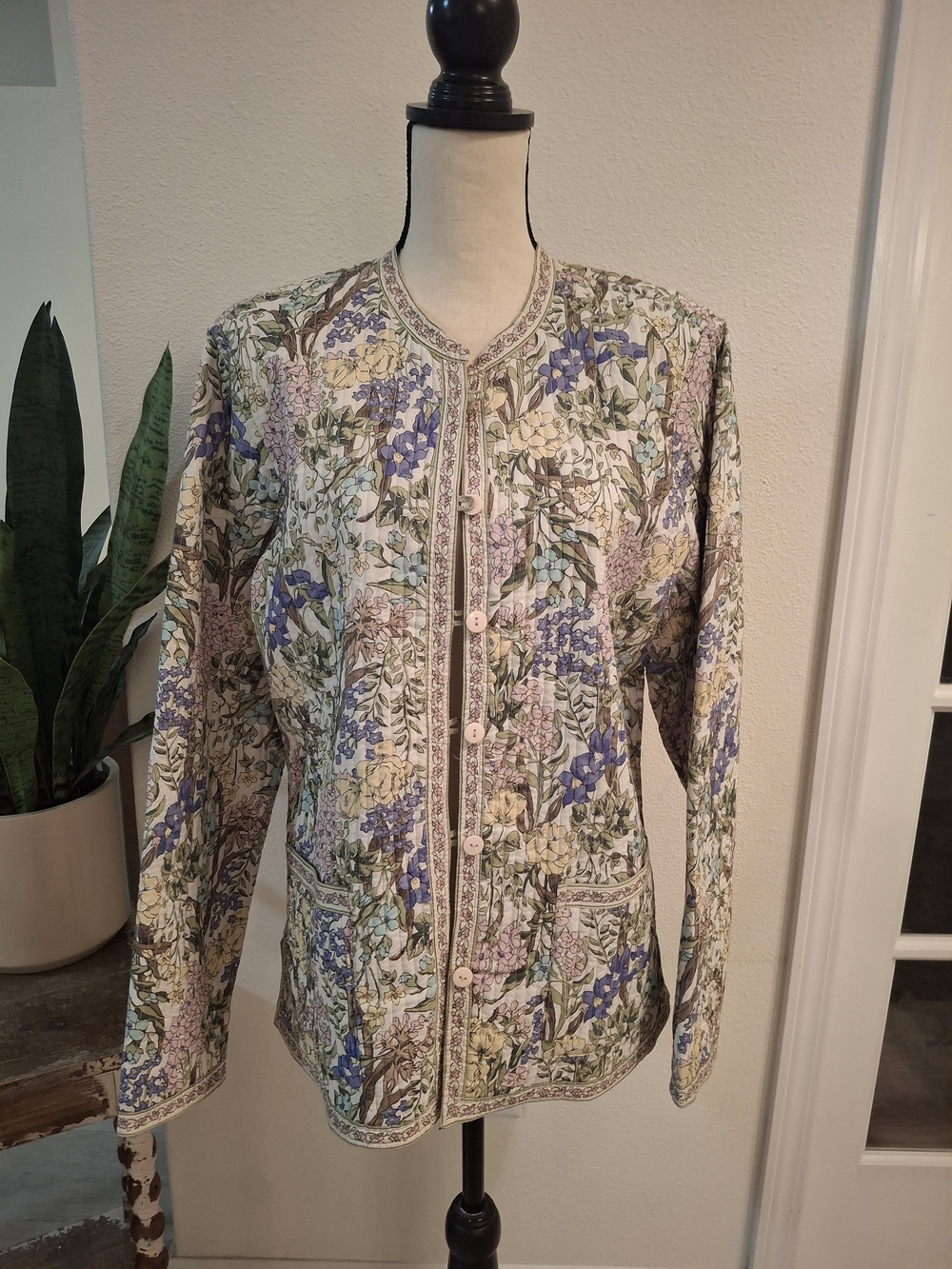 Reversible Appleseed's Floral Quilted Button Jacket